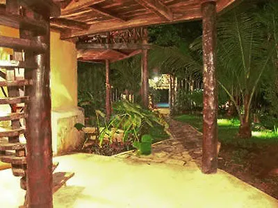 Uolis Nah Tulum